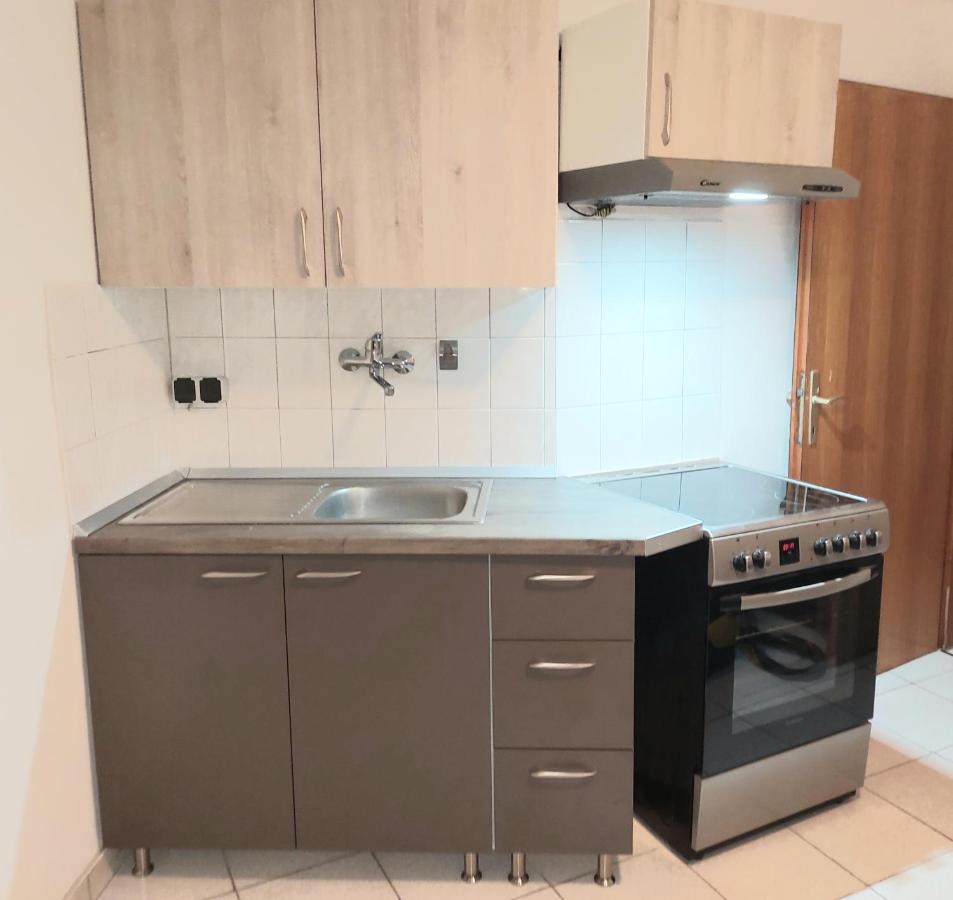 Apartmani Mujagic Batomalj Экстерьер фото